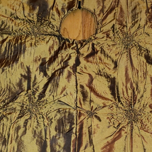 CHRISTMAS TREE SKIRT Shimmery SATIN Bronze Brown Beaded Faux Mink Fur Trim NICE! - Picture 7 of 7